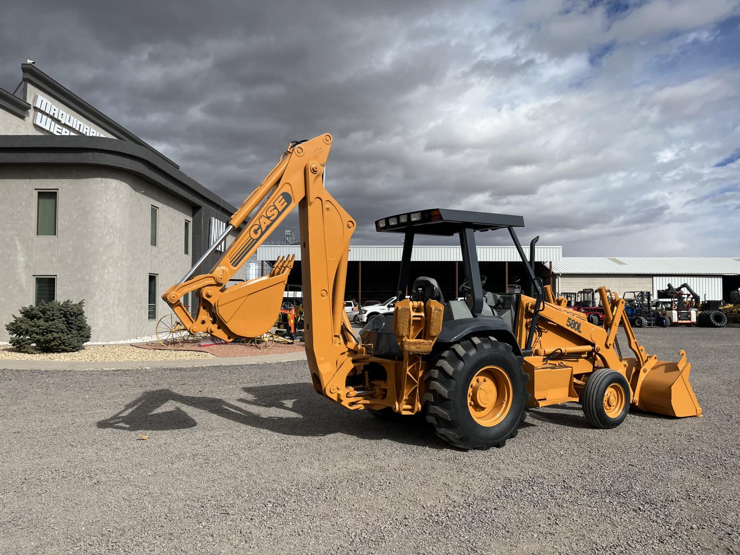 ./imagenes/INVOICE/2019/17209/RETROEXCAVADORA CASE 580L (4).JPG